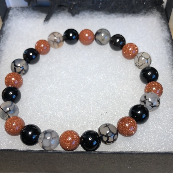Halloween 🎃 dragon vein agate, sandstone, black onyx stretch gemstone bracelet - Picture 3 of 3